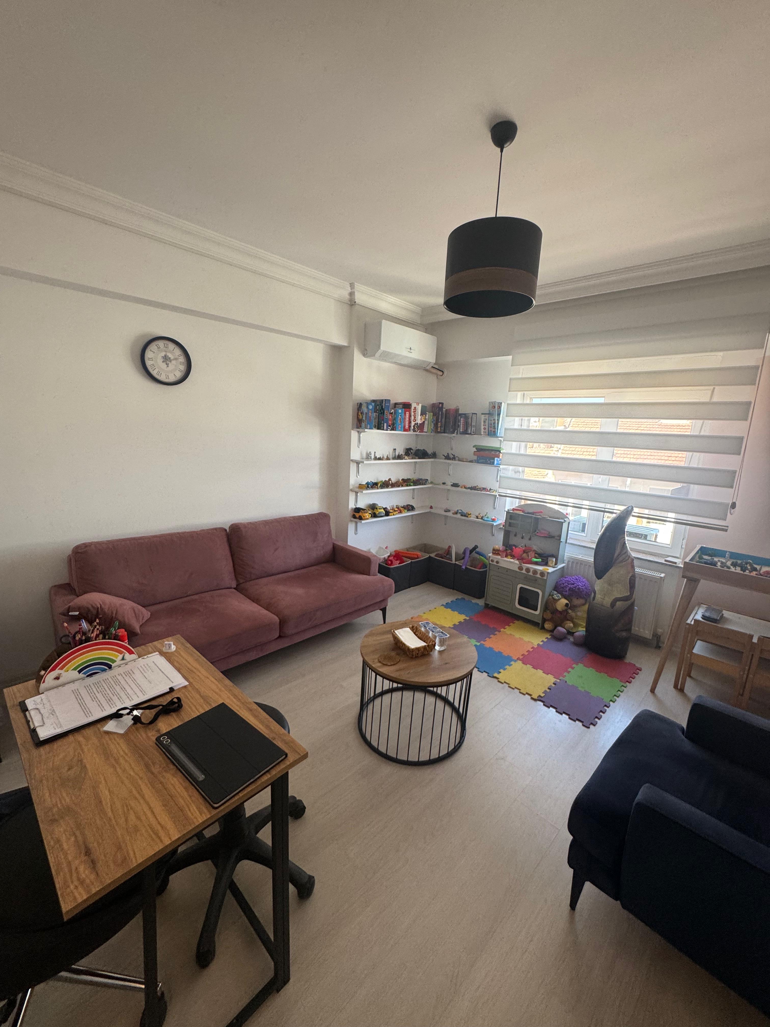 Klinik Psikolog Tugba Açıkgöz